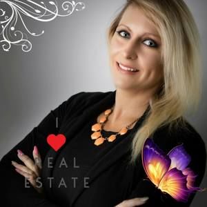 Meet your Posher, Brandy